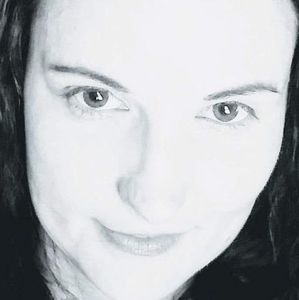 Meet your Posher, Janelle